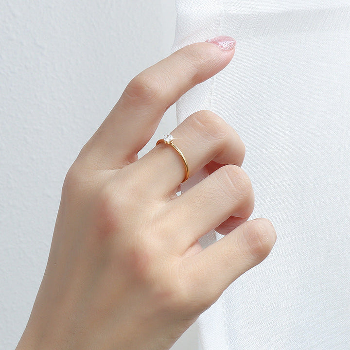 VICTORINE™ – Simple Elegance Ring